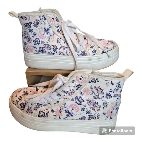 Women's Cassie Sneakers - Universal Thread Floral Universal Thread - Picture 2 of 5